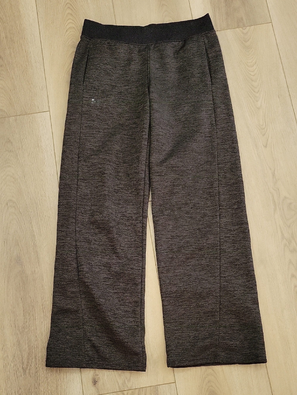 Under Armour Men's Wide-Leg Sweatpants in Dark Gray